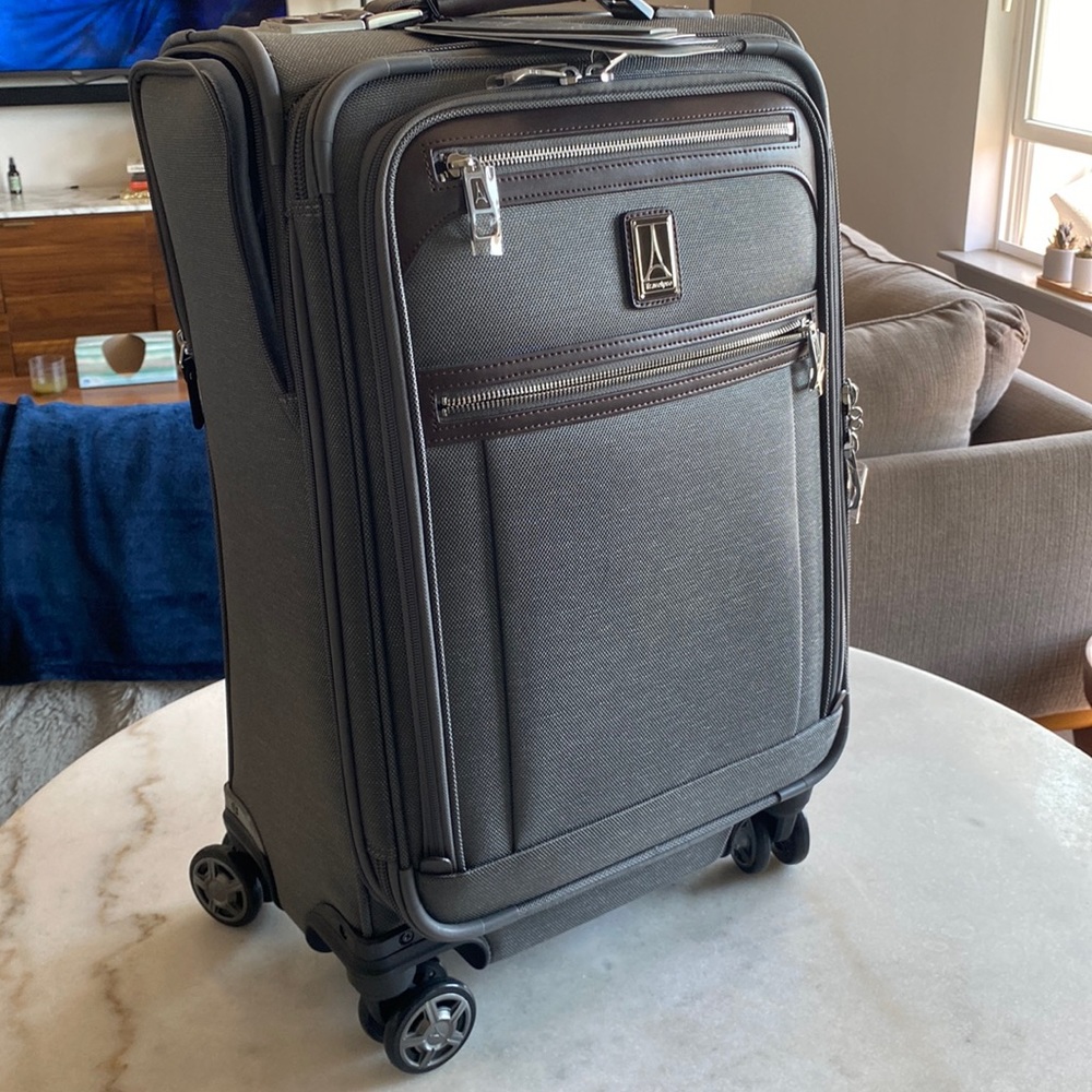Brand new TravelPro Platinum Elite 22” Soft side Carry on Spinner Suitcase